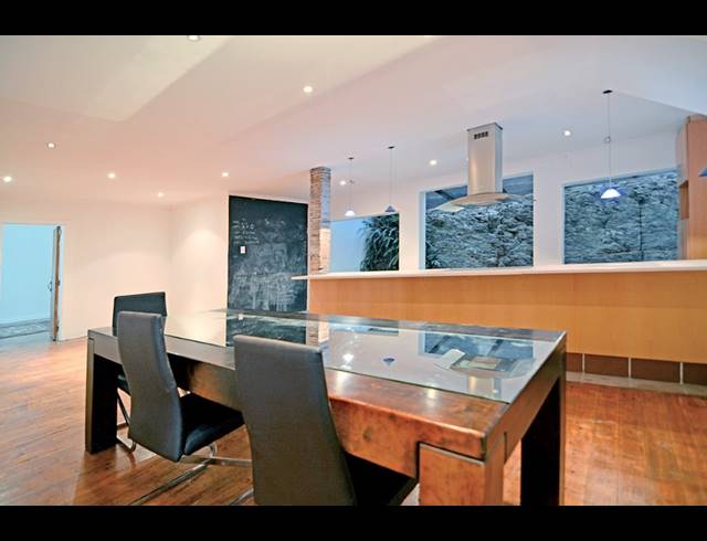 3 BEDROOM HOUSE FOR SALE IN MOUNTAIN VIEW